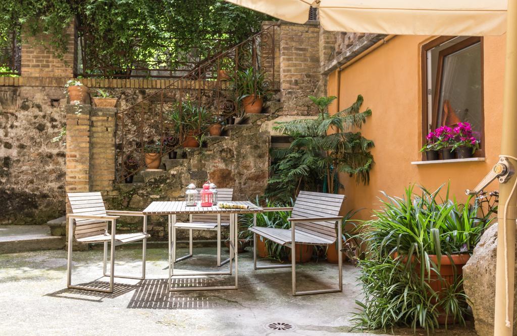 Santonofrio Apartments Ρώμη Εξωτερικό φωτογραφία